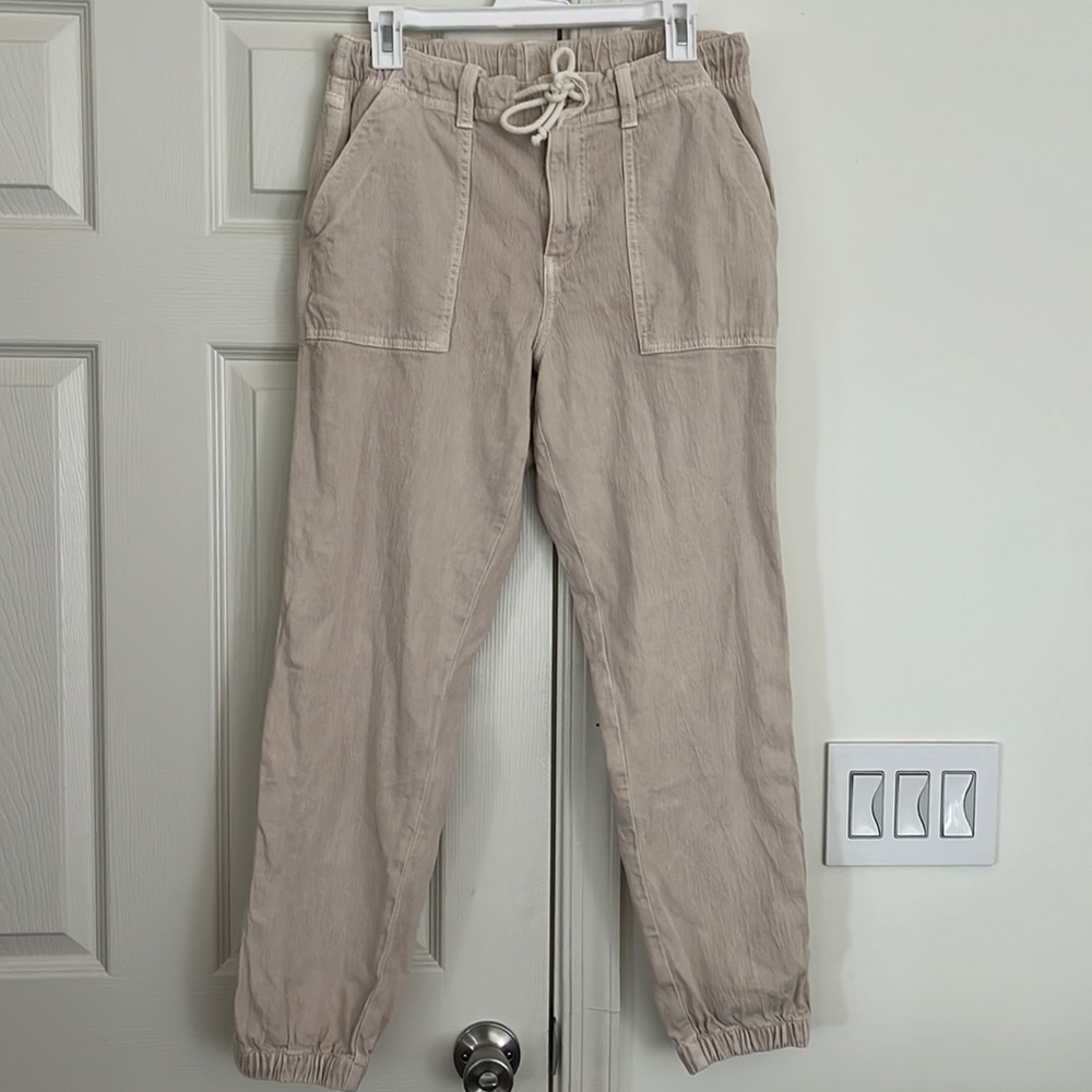 American Eagle Beige Cargo Pants 10L
